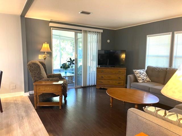 CONTINENTAL CAMPER RESORTS - Residential