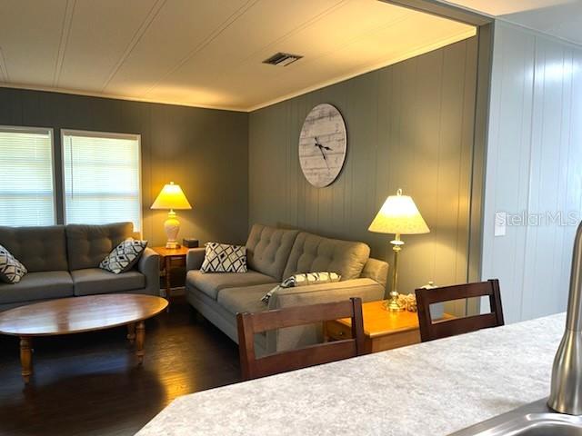 CONTINENTAL CAMPER RESORTS - Residential