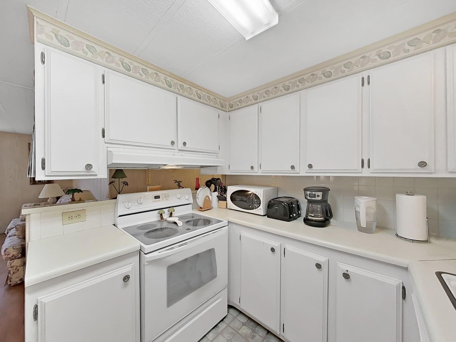 GLENWOOD ESTATES INC CONCO - Residential