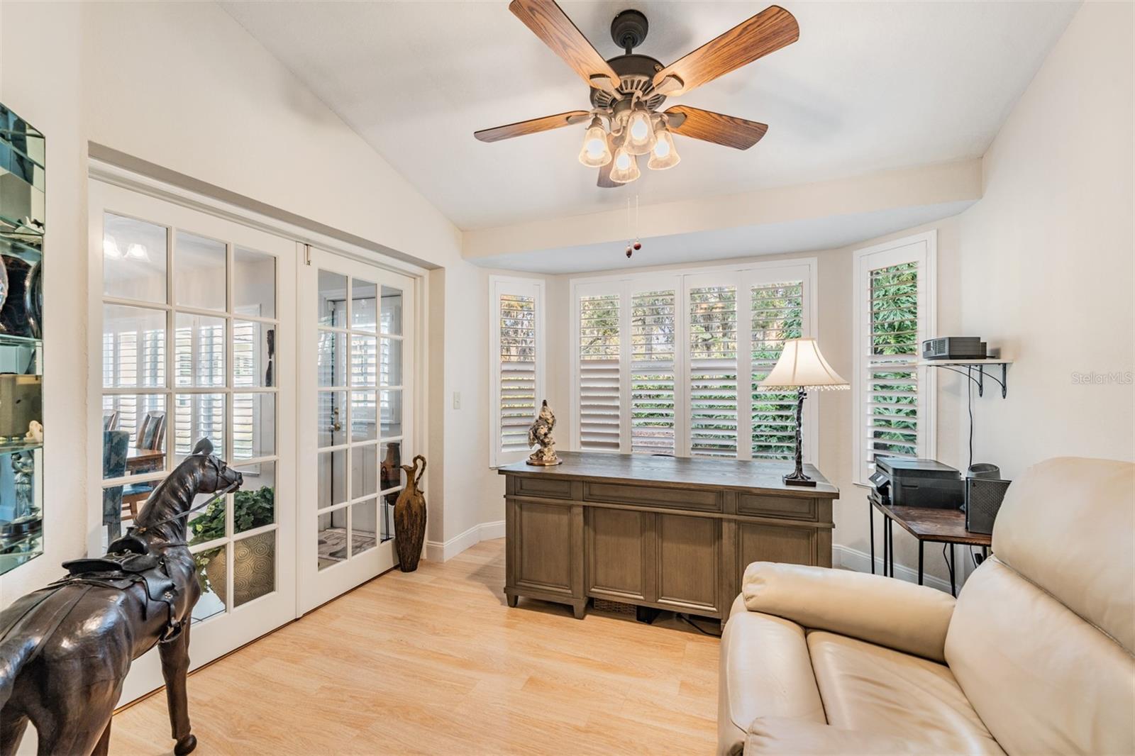 WALDEN LAKE/LAUREL LAKE - Residential