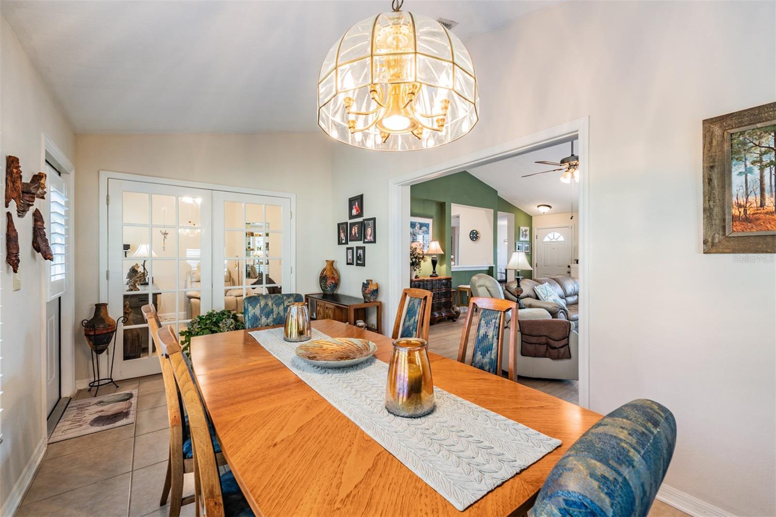 WALDEN LAKE/LAUREL LAKE - Residential