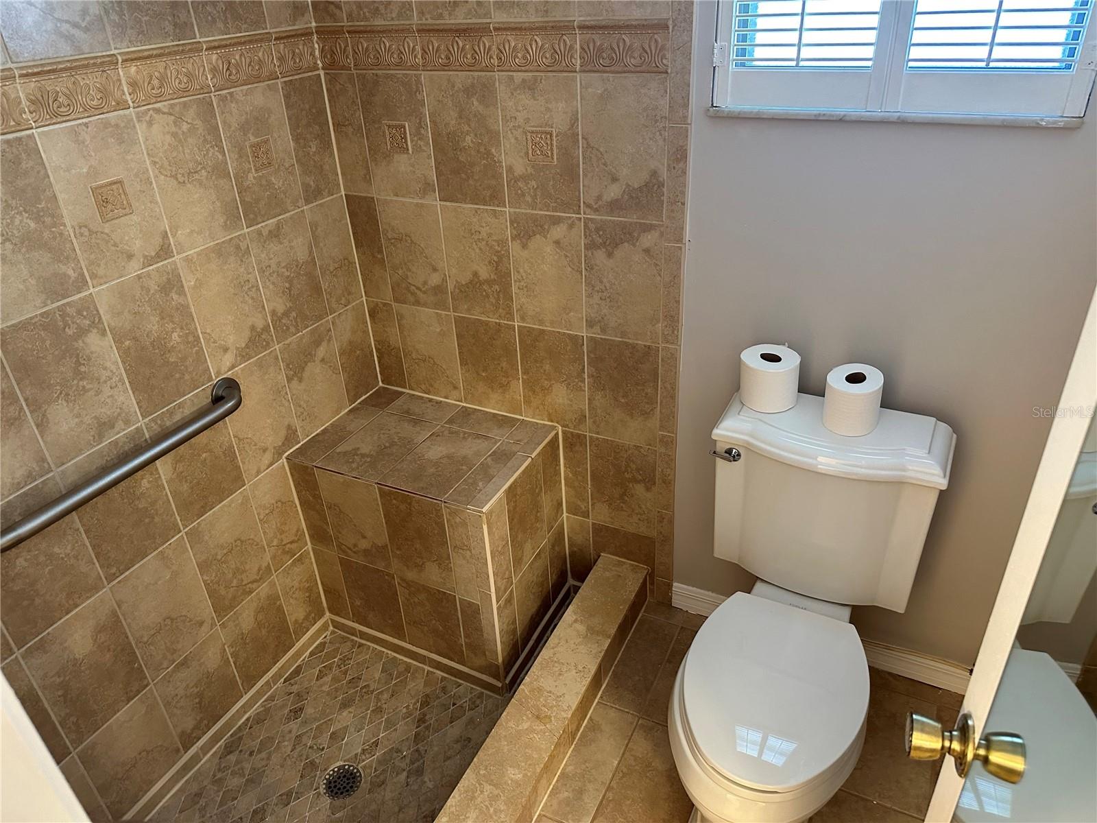 LAKE OF THE WOODS SEC 12 TWNHS - Residential Lease