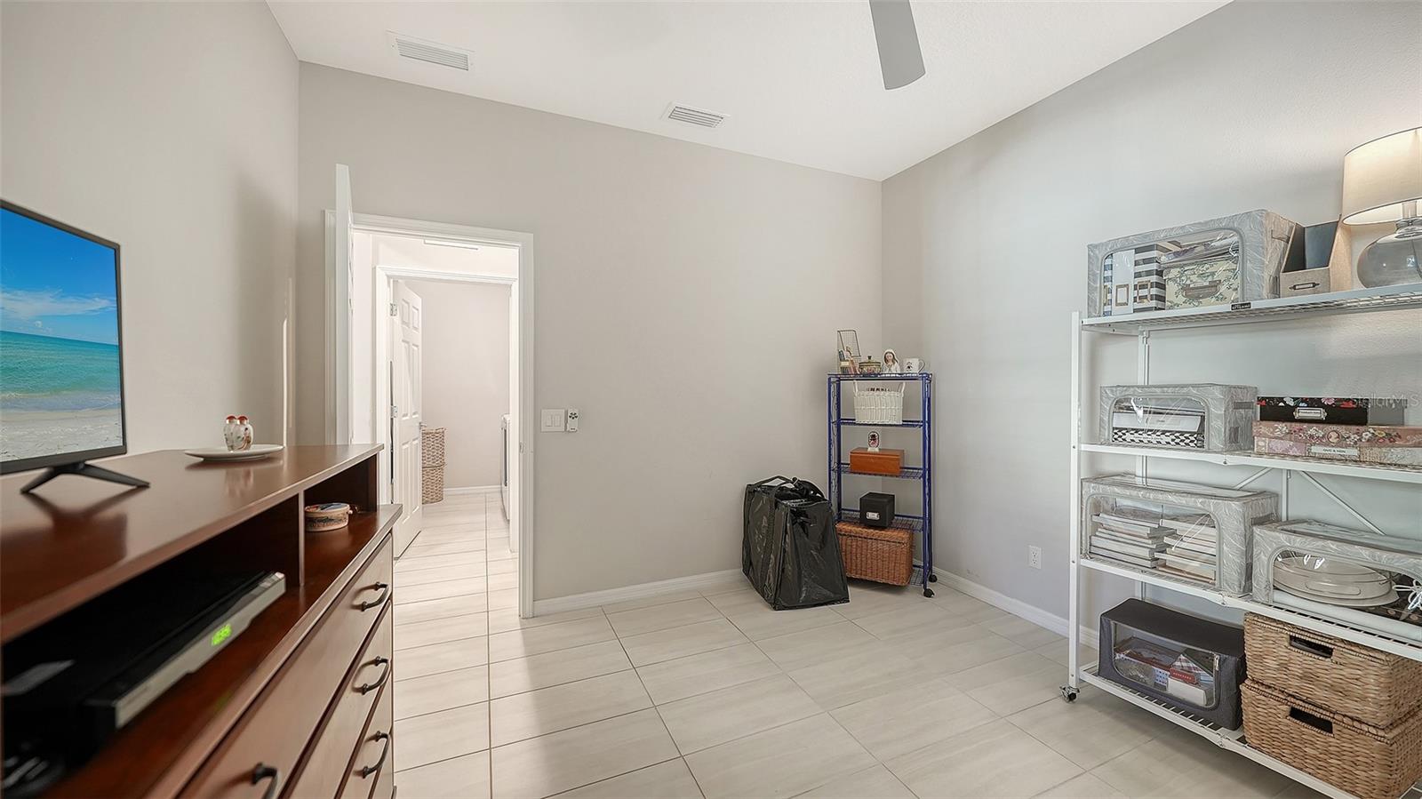 UNIVERSITY VILLAGE - Residential