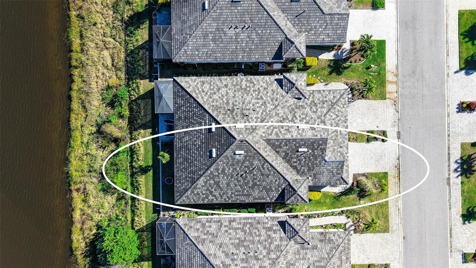 UNIVERSITY VILLAGE - Residential