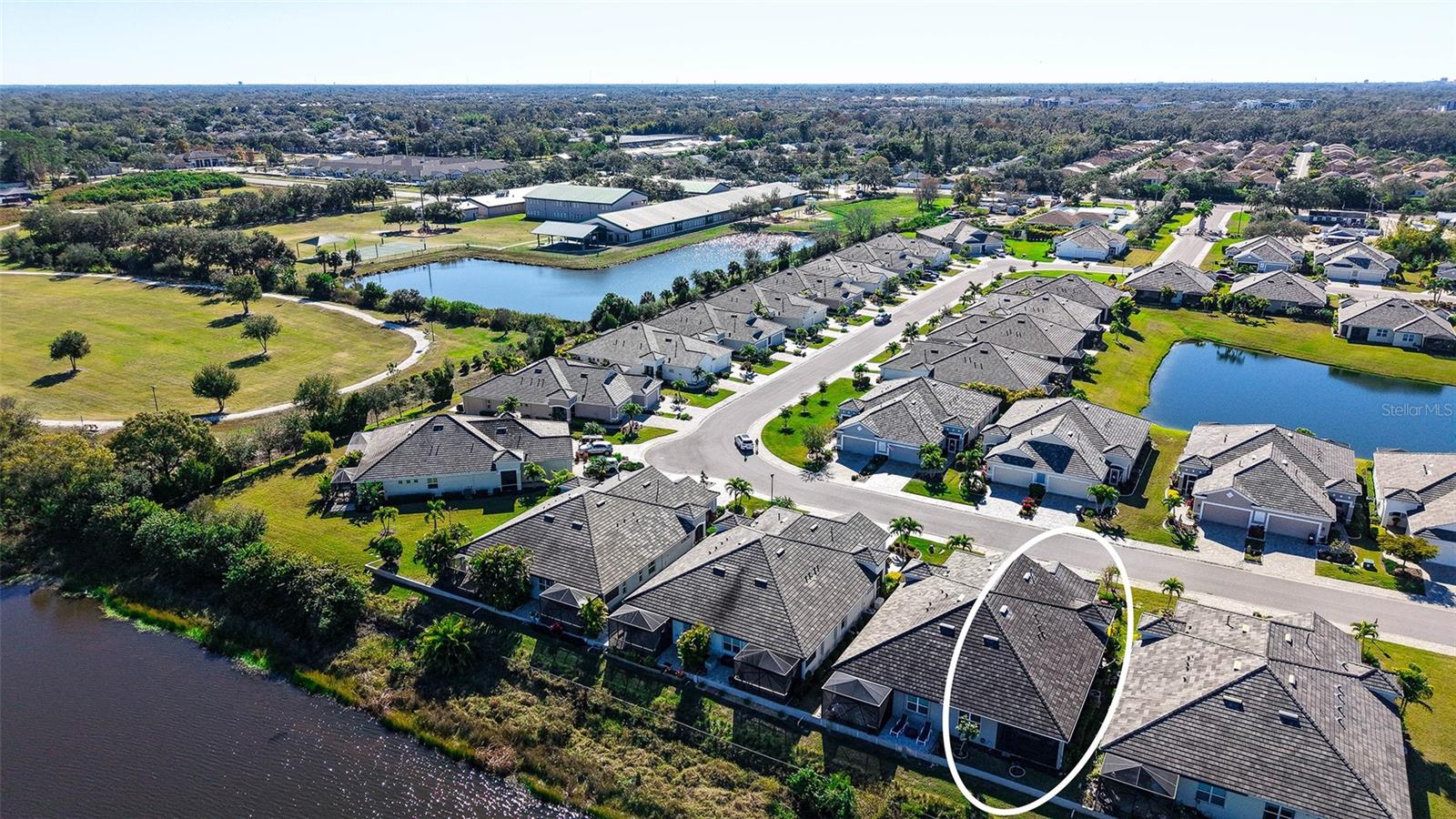 UNIVERSITY VILLAGE - Residential