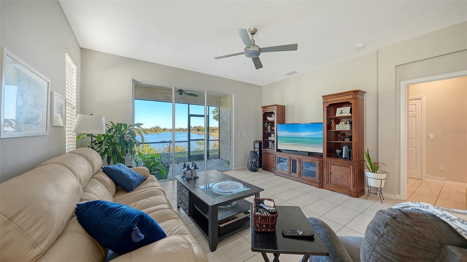 UNIVERSITY VILLAGE - Residential