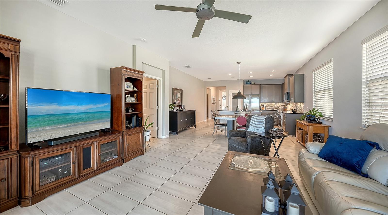 UNIVERSITY VILLAGE - Residential