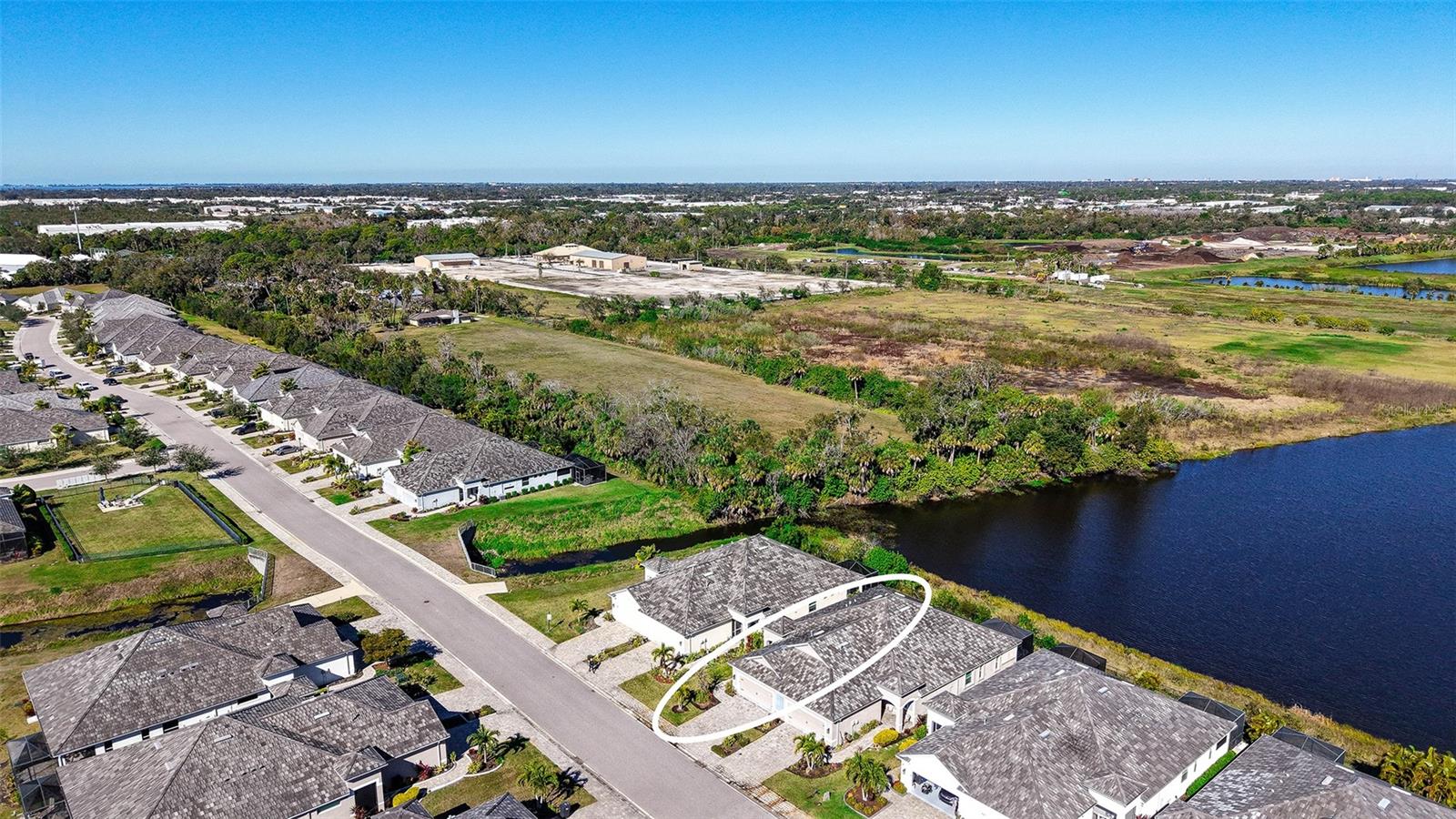 UNIVERSITY VILLAGE - Residential