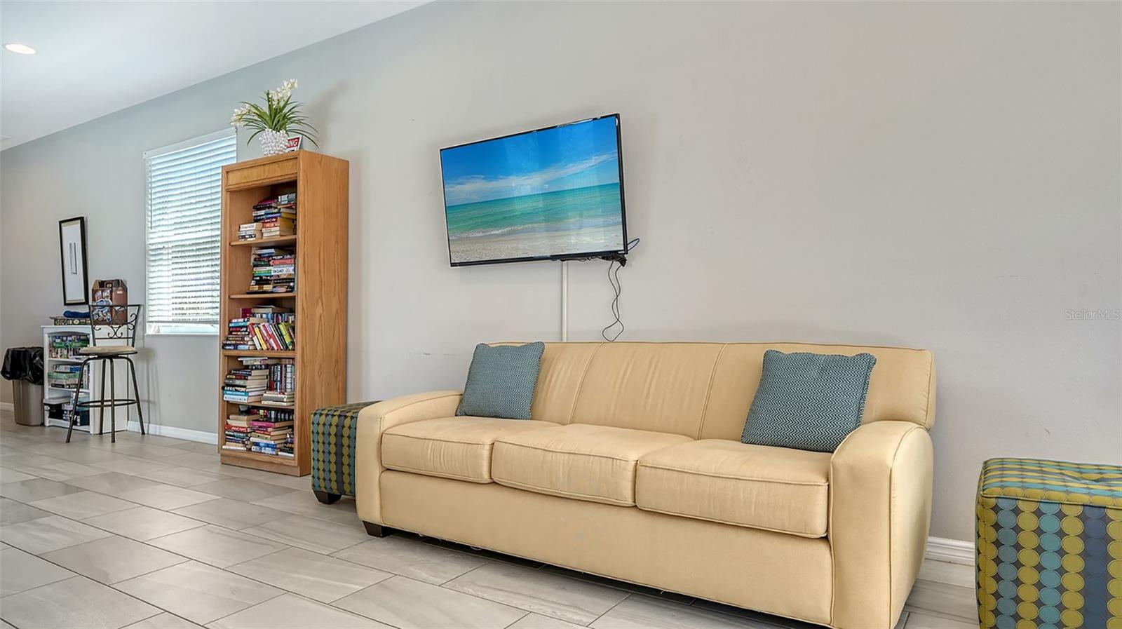 UNIVERSITY VILLAGE - Residential