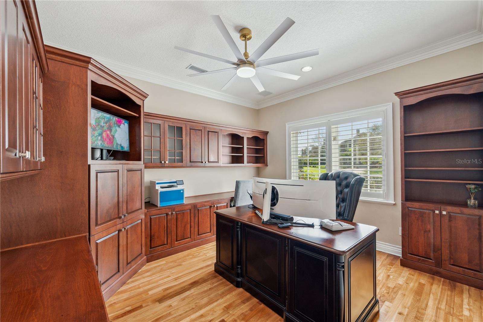 2280 MACKENZIE COURT