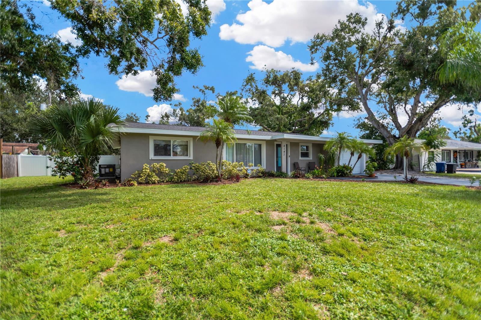 FLORAL PARK HOMESTEADS - Residential