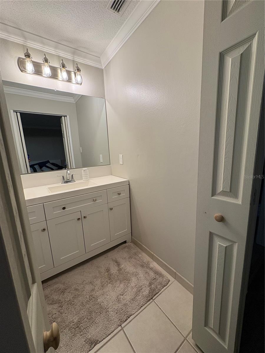 CHATEAUX DU LAC - Residential