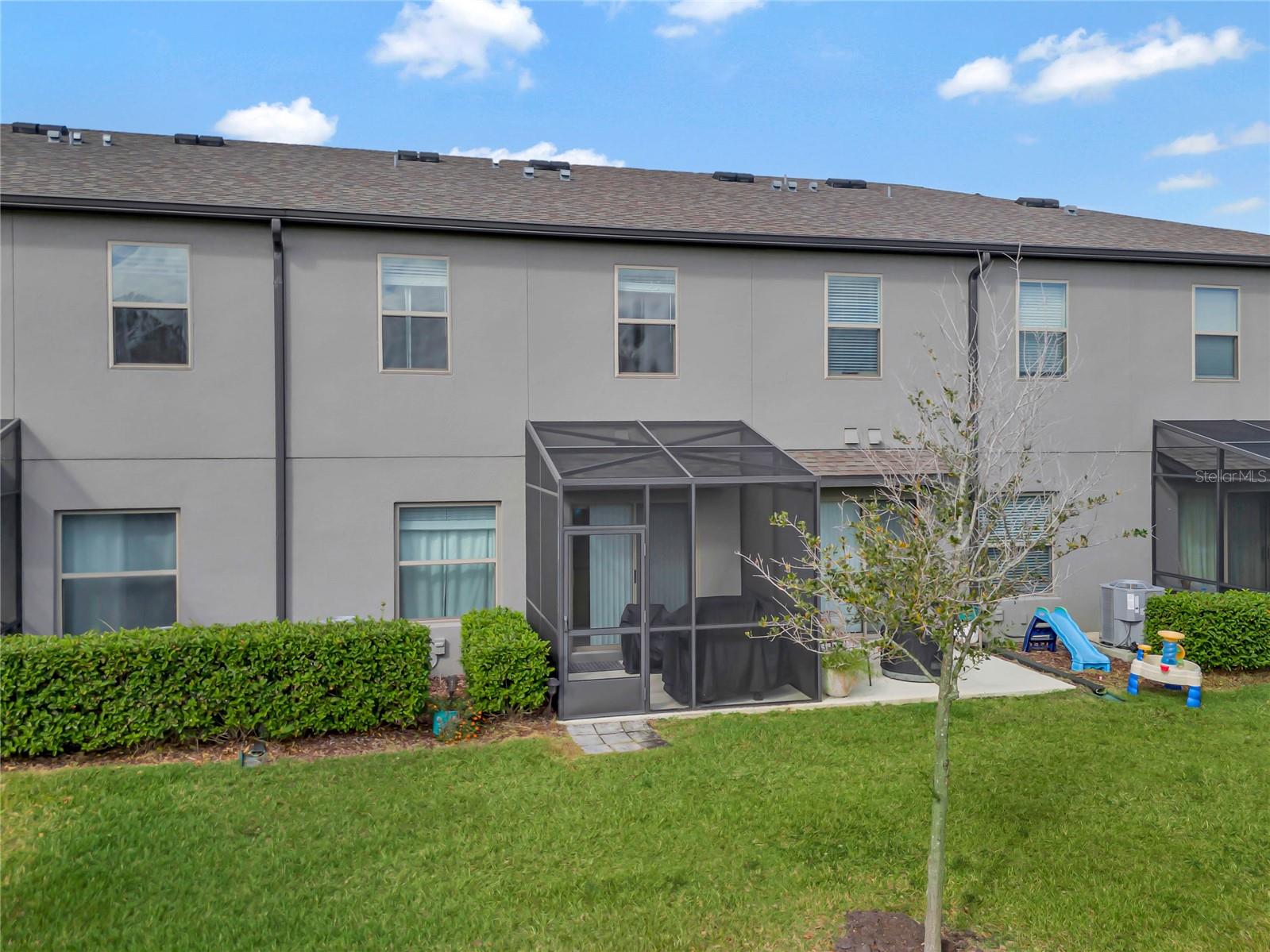 TOWNS/AVALON RDG - Residential