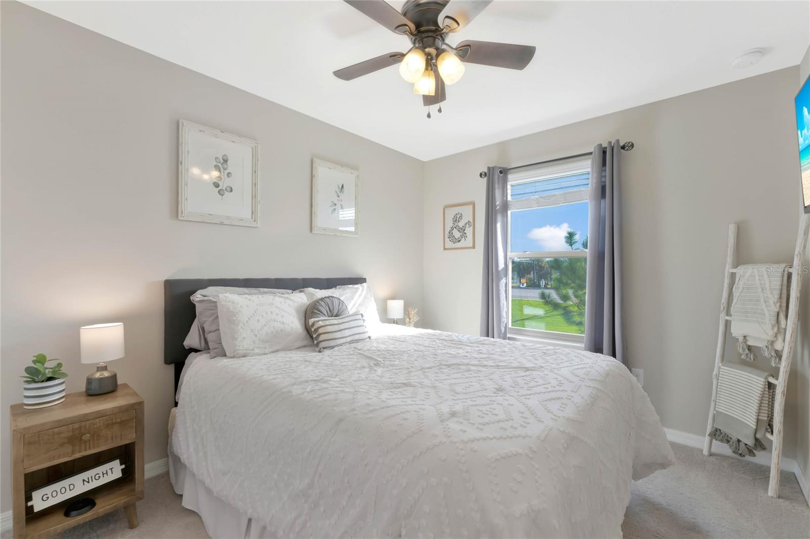 TOWNS/AVALON RDG - Residential