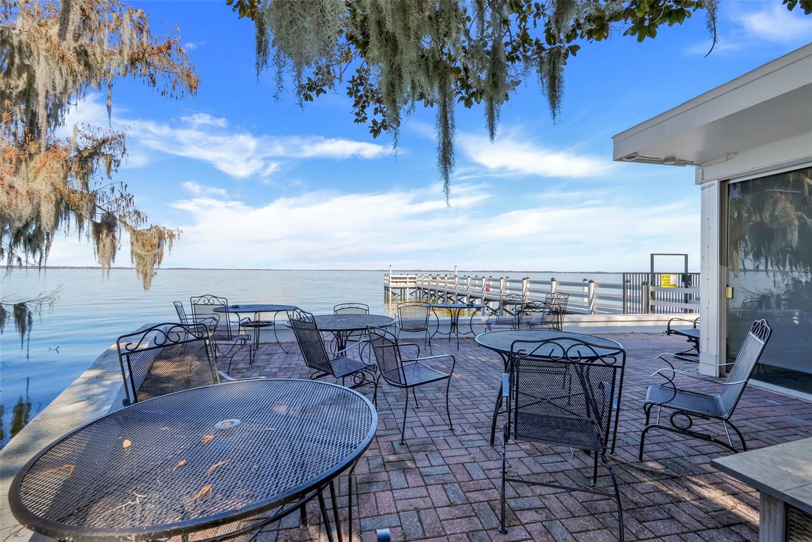 SPRINGS BATH AND YACHT CLUB UNIT 1 - Residential