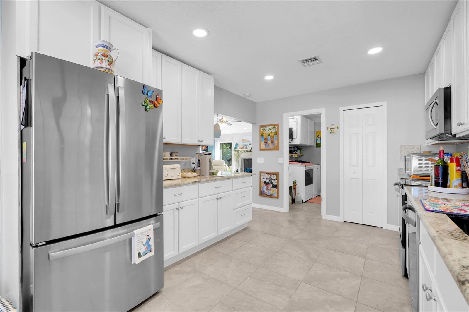 SPRINGS BATH AND YACHT CLUB UNIT 1 - Residential