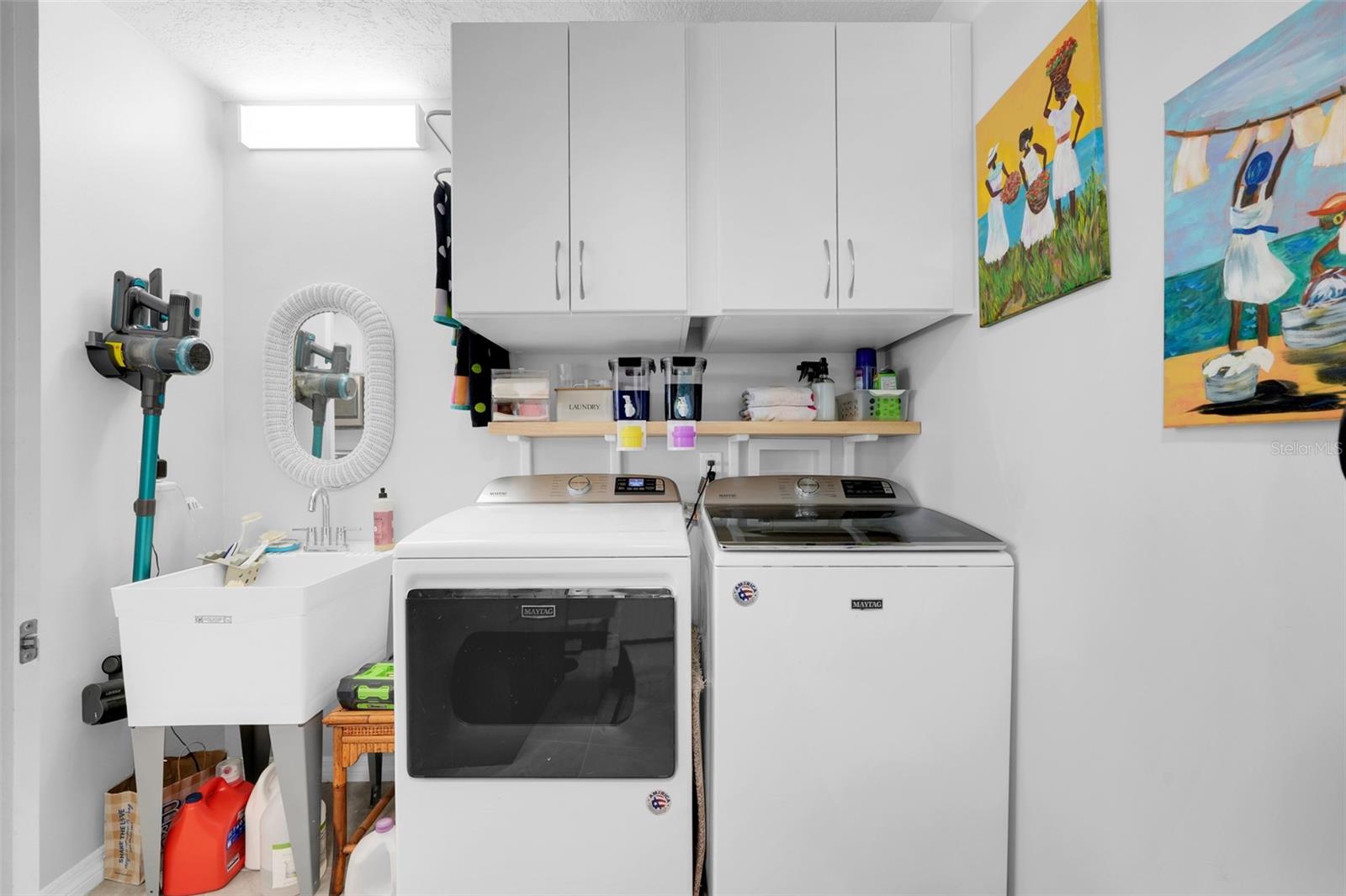 SPRINGS BATH AND YACHT CLUB UNIT 1 - Residential