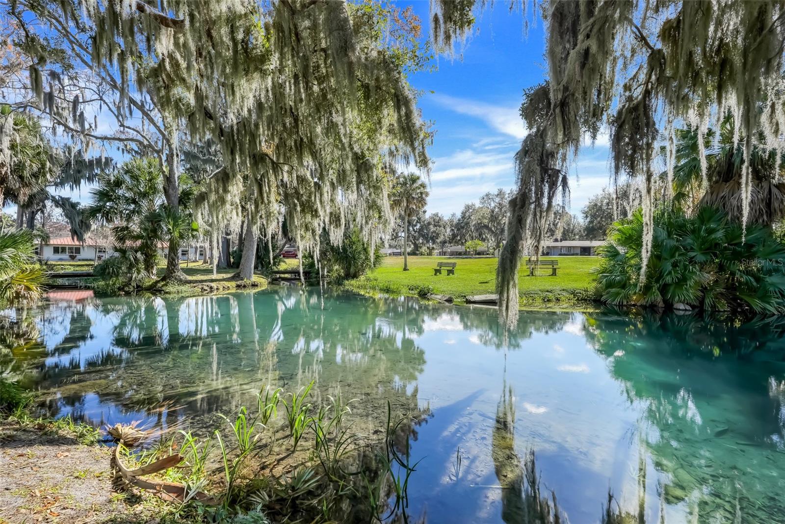 SPRINGS BATH AND YACHT CLUB UNIT 1 - Residential