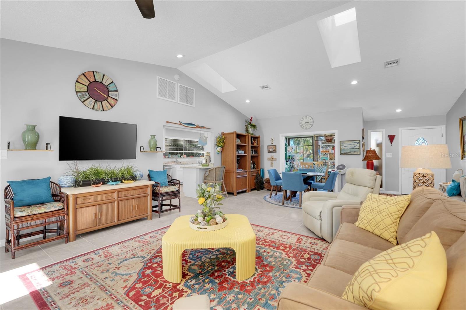 SPRINGS BATH AND YACHT CLUB UNIT 1 - Residential