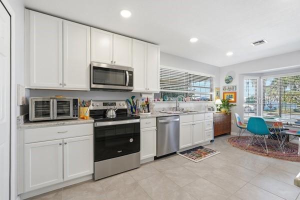 SPRINGS BATH AND YACHT CLUB UNIT 1 - Residential