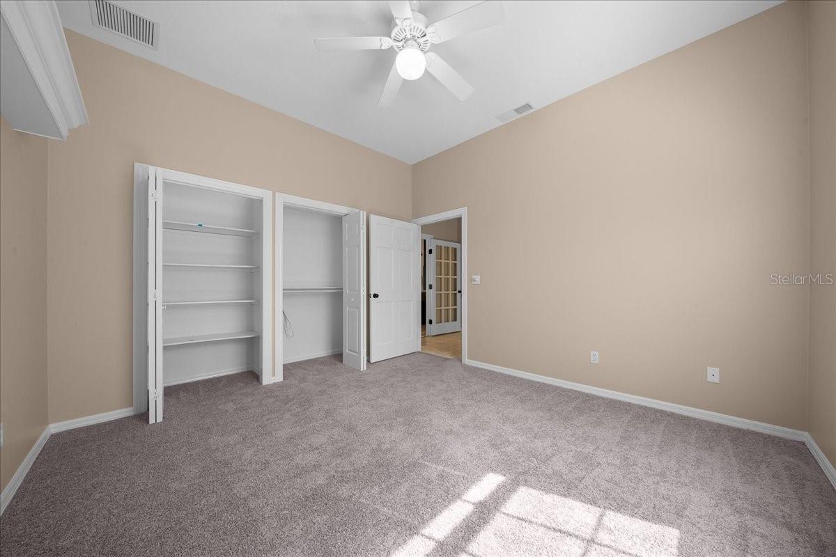 OAK CRK CAVERNS - Residential