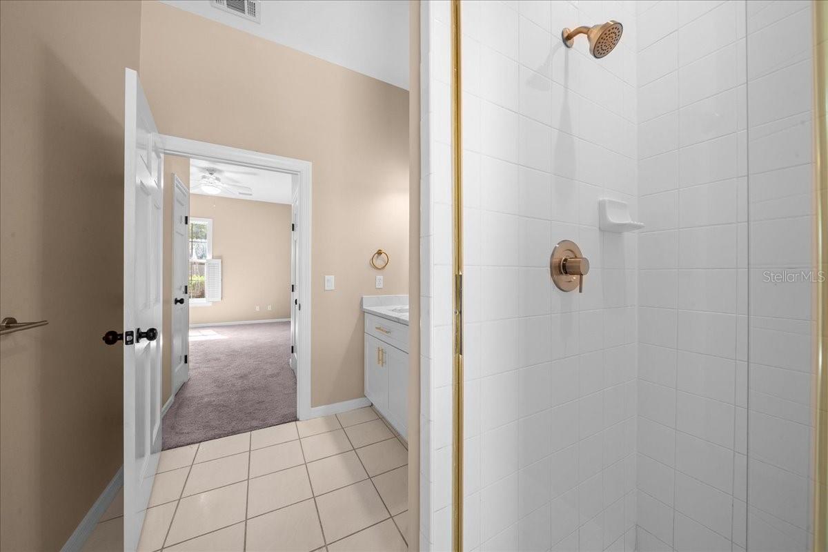 OAK CRK CAVERNS - Residential