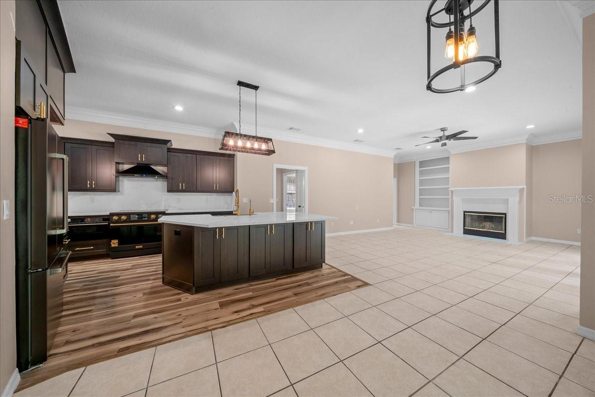 OAK CRK CAVERNS - Residential