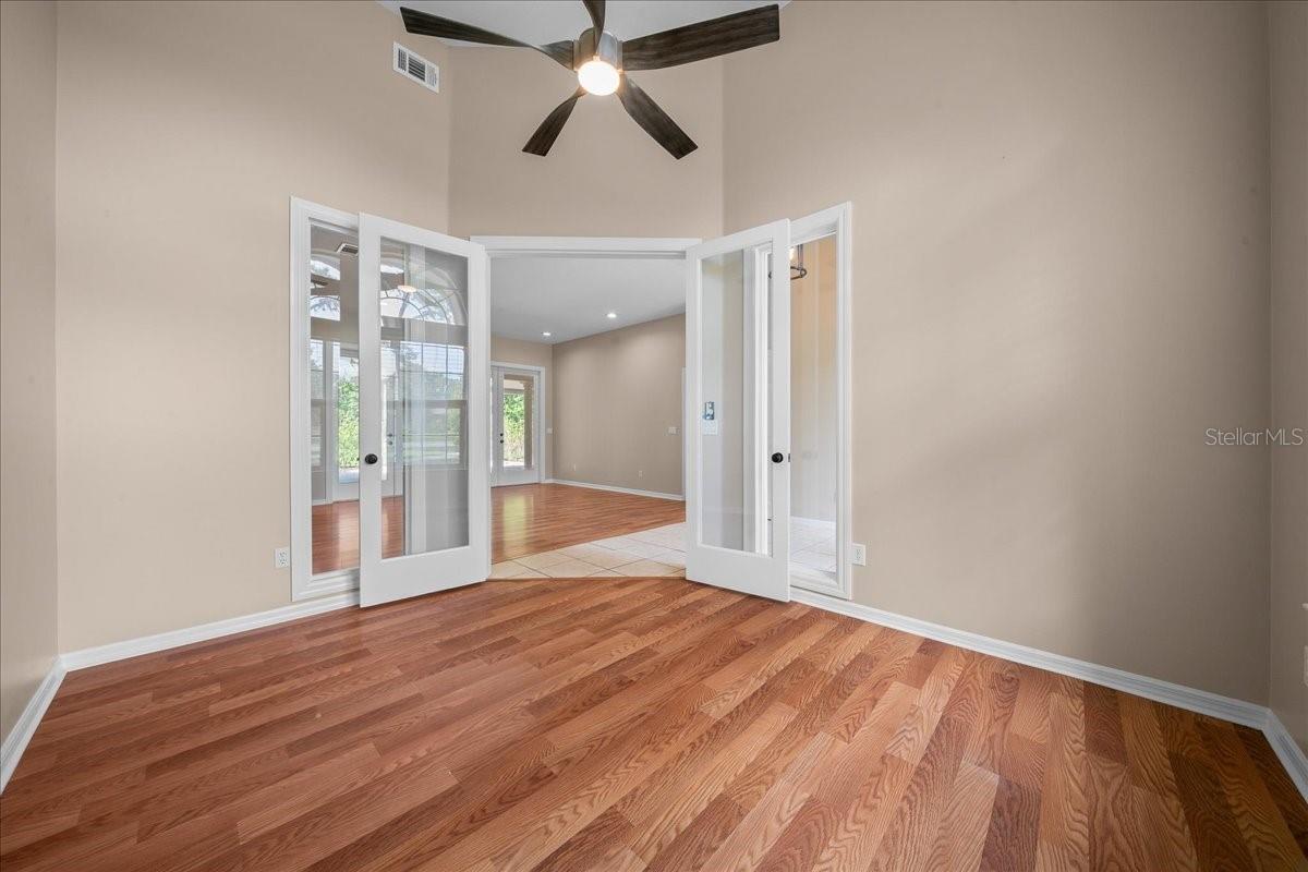 OAK CRK CAVERNS - Residential