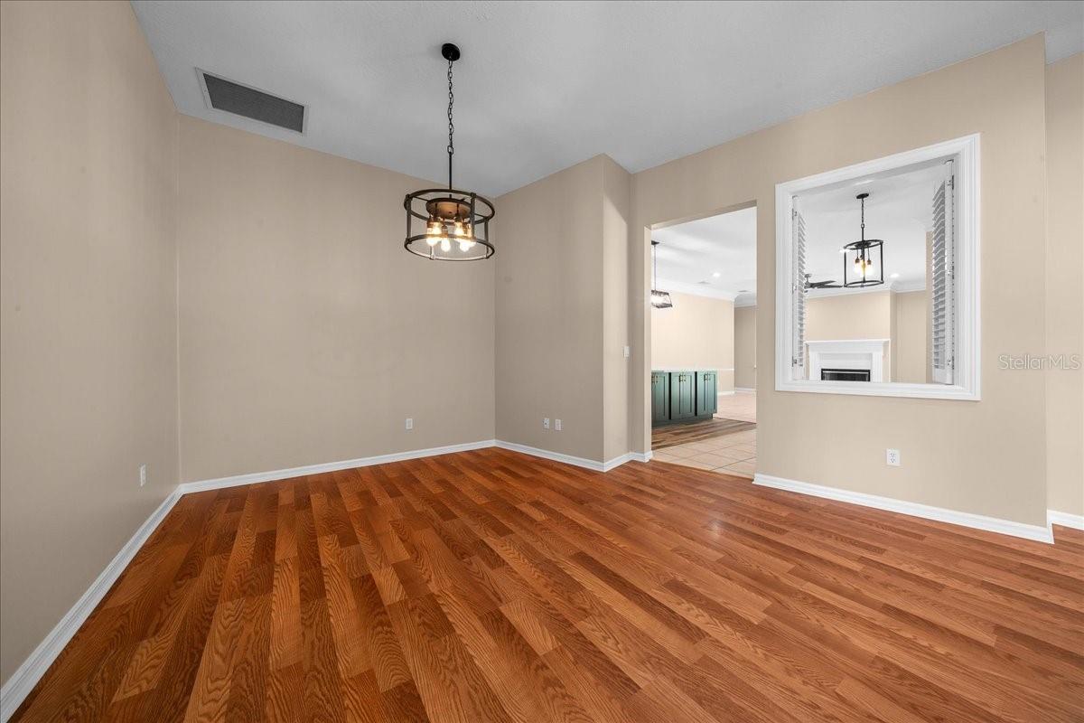 OAK CRK CAVERNS - Residential