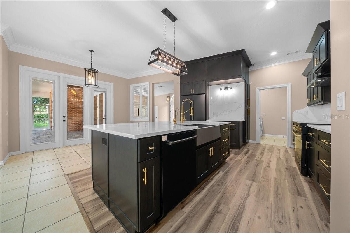 OAK CRK CAVERNS - Residential