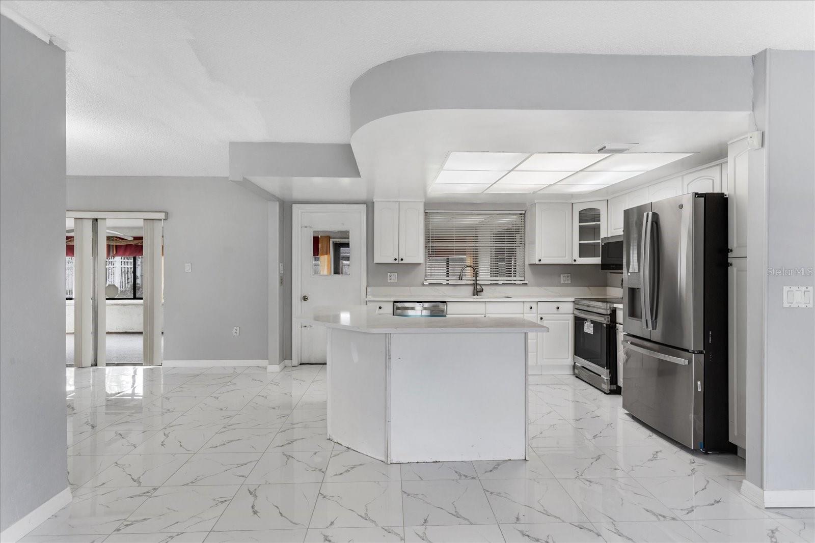 SAND LAKE HILLS SEC 06 - Residential Lease