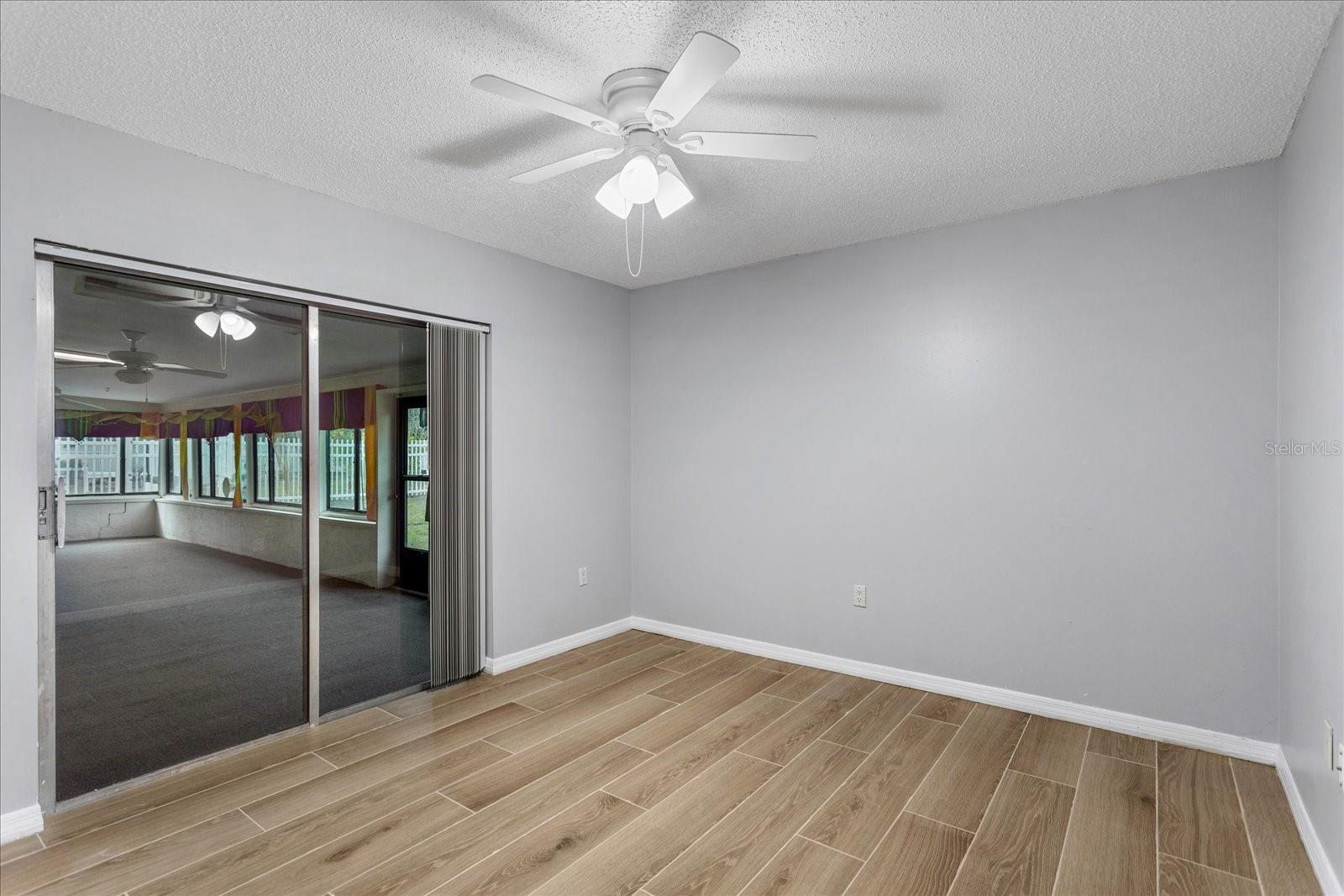 SAND LAKE HILLS SEC 06 - Residential Lease