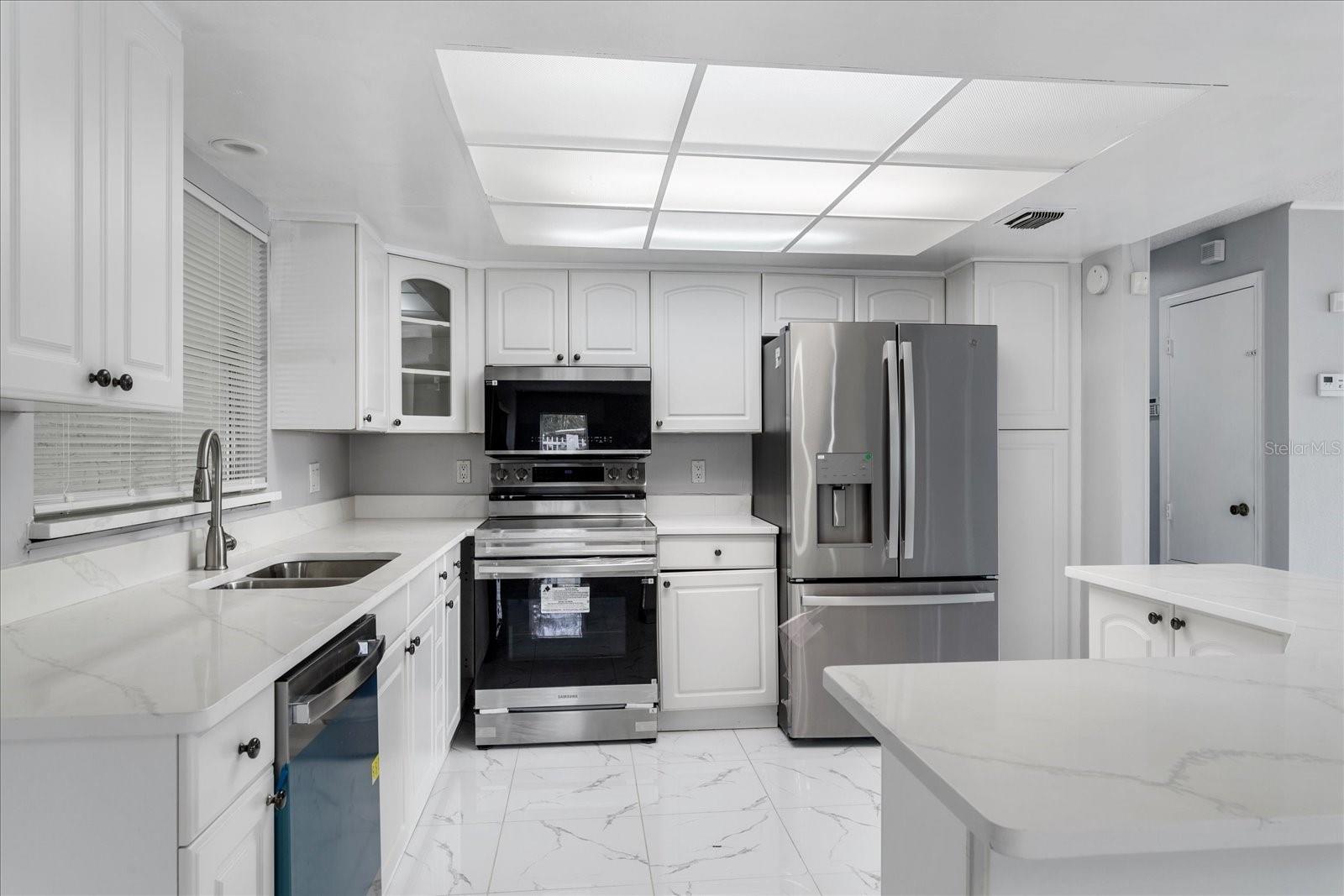 SAND LAKE HILLS SEC 06 - Residential Lease