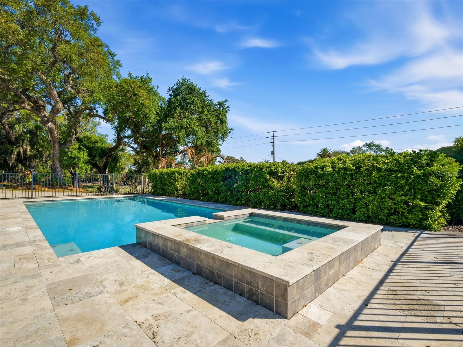 YELKCA TERRACE - Residential