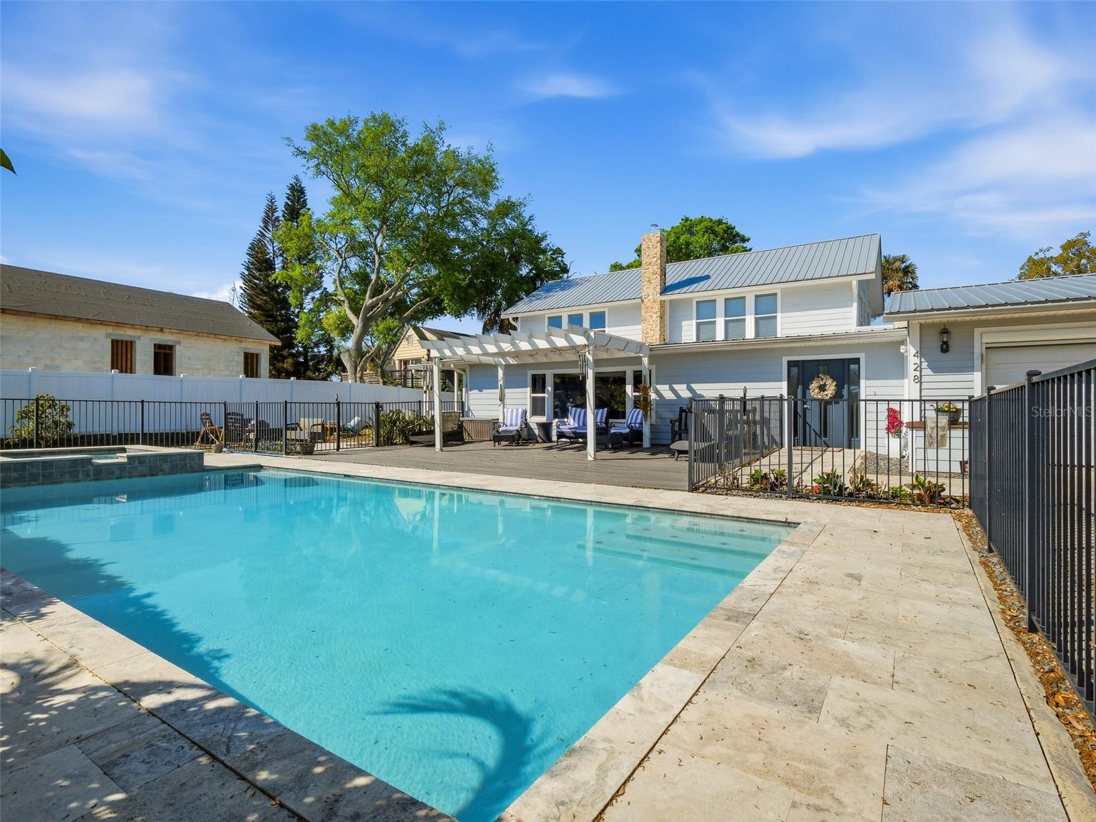 YELKCA TERRACE - Residential