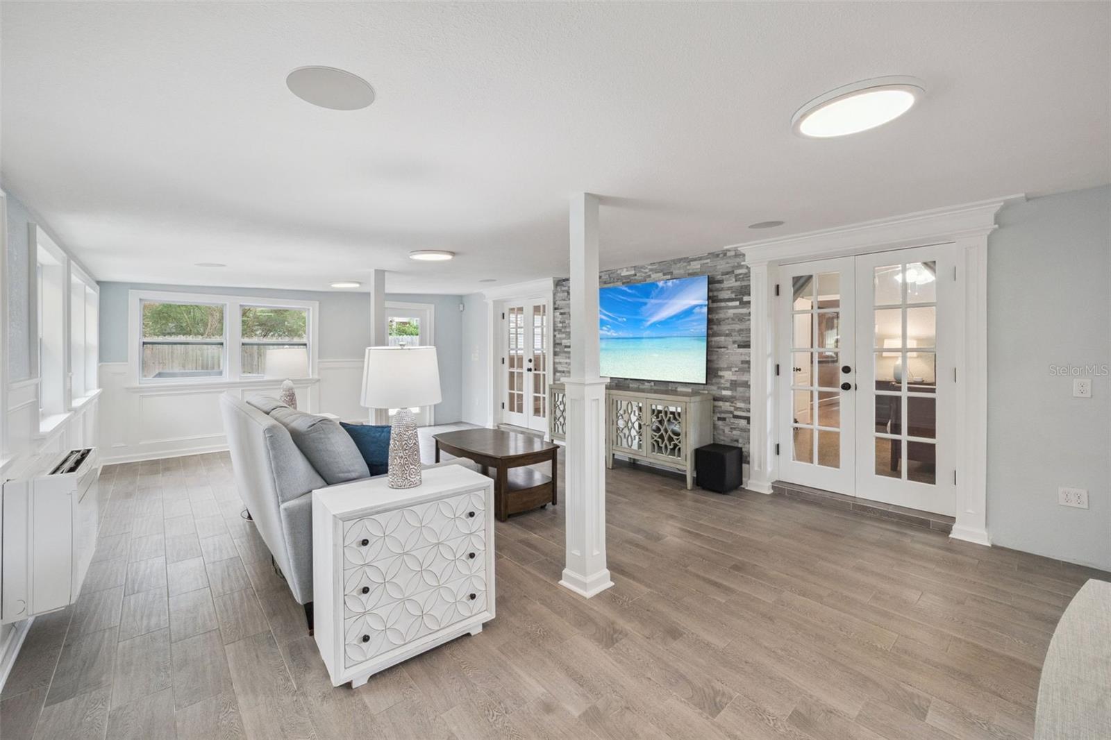 HILLCREST HEIGHTS 2ND ADD - Residential Income