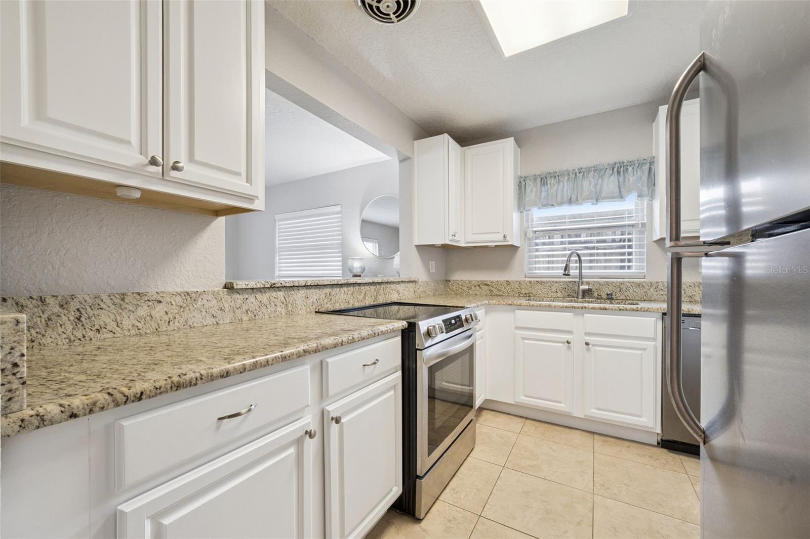 HILLCREST HEIGHTS 2ND ADD - Residential Income