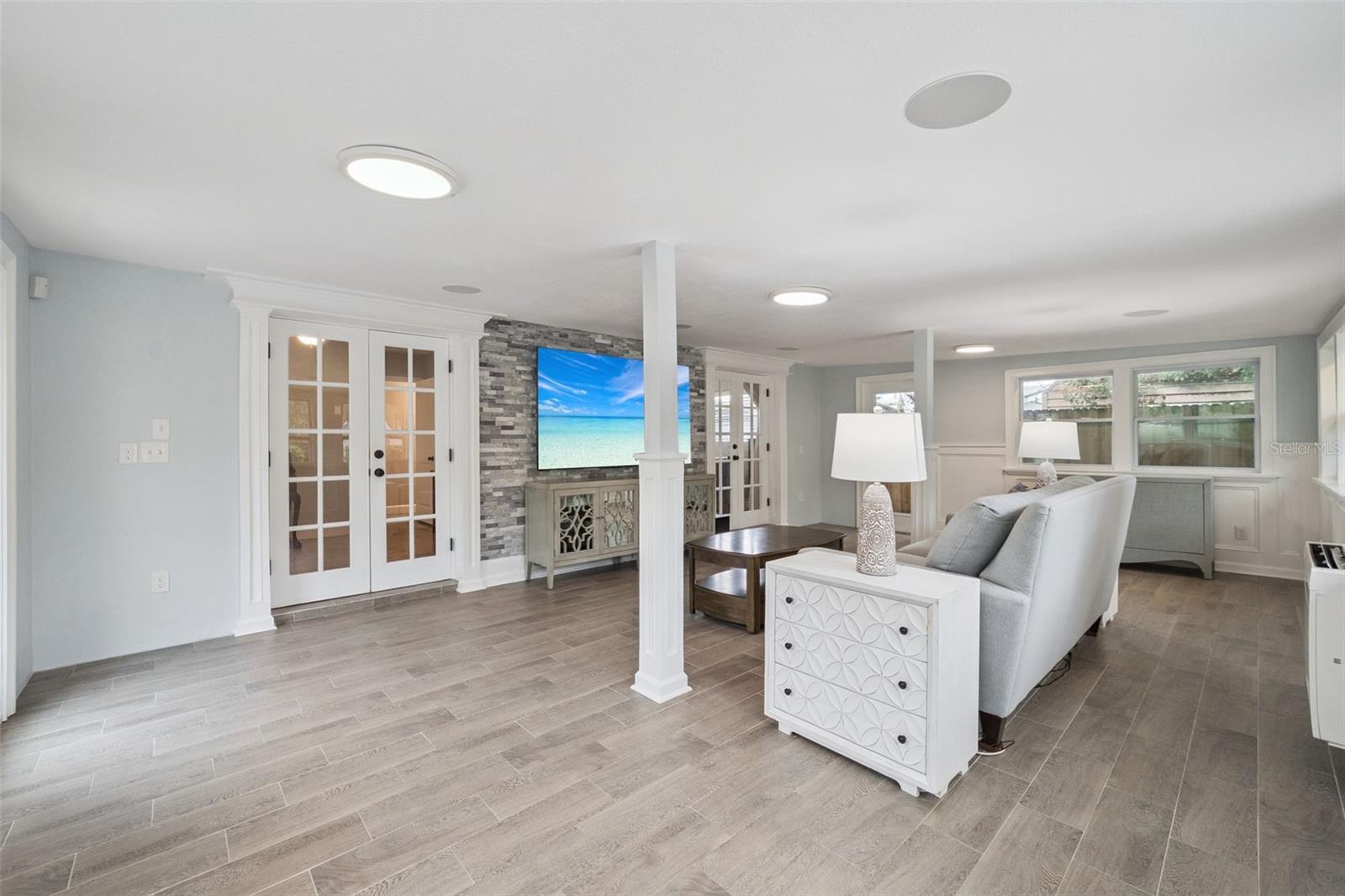 HILLCREST HEIGHTS 2ND ADD - Residential Income