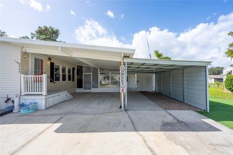Tiny photo for 2722 Vindale Road, Tavares, FL 32778 (MLS # G5119510)