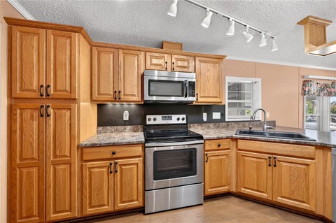 Tiny photo for 2722 Vindale Road, Tavares, FL 32778 (MLS # G5119510)