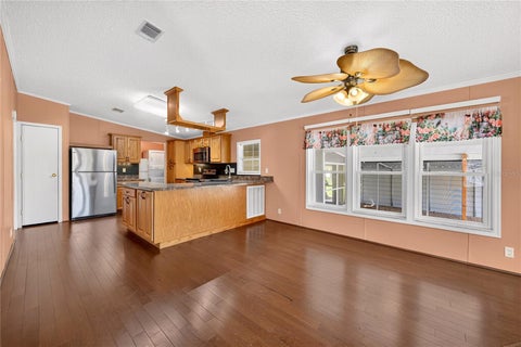 Tiny photo for 2722 Vindale Road, Tavares, FL 32778 (MLS # G5119510)
