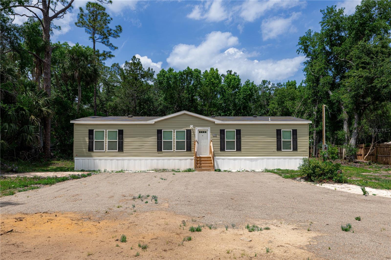 CHRISTMAS PARK FIRST ADD - Residential