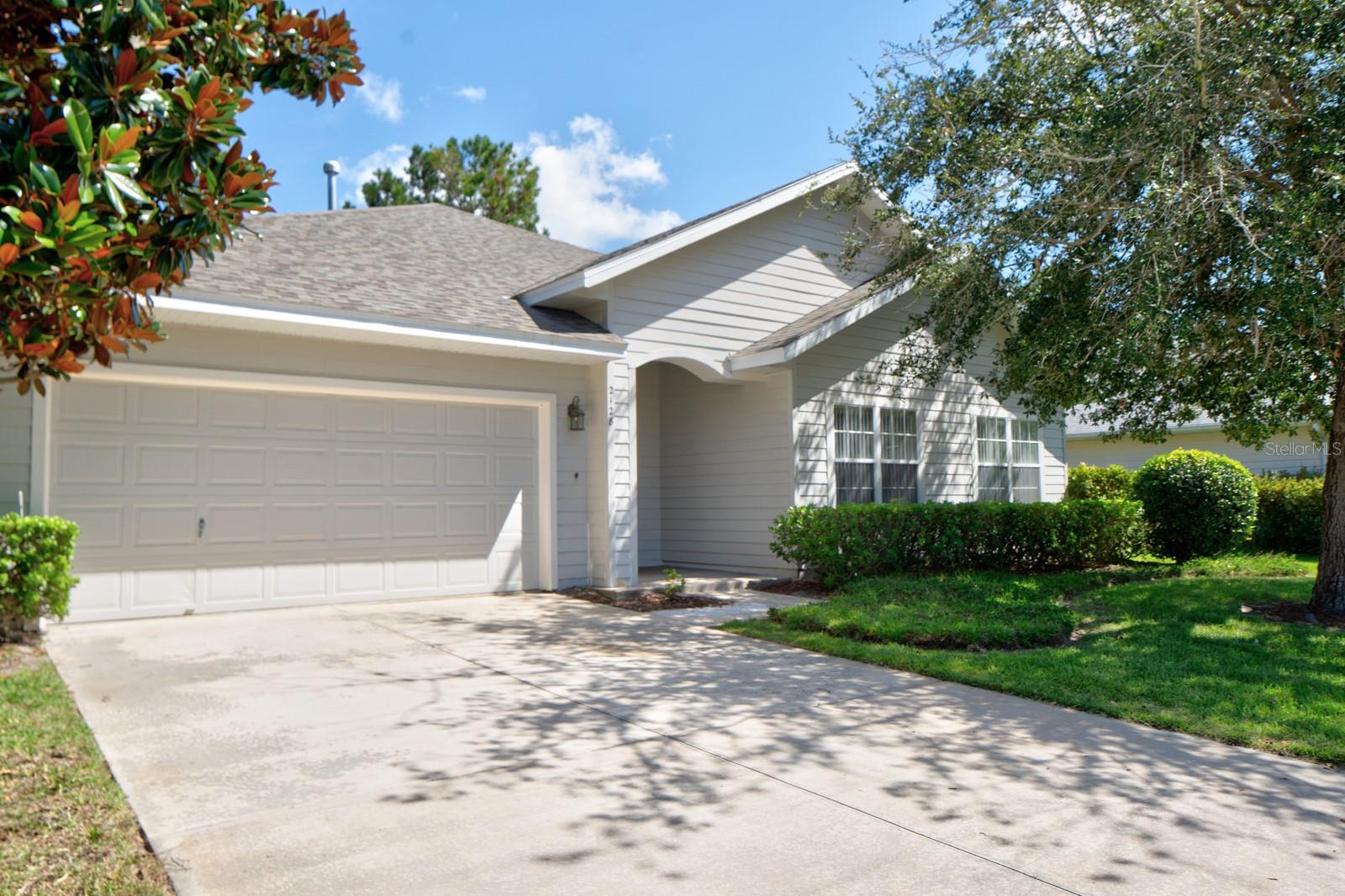 Nice 3 bedroom 2 bath split floor plan, vaulted ceilings, extra large screen porch, interior freshly painted, backs up to pond, new roof 2025,
new central heat and air as of 2024. New washer and dryer and Community Pool and Clubhouse.