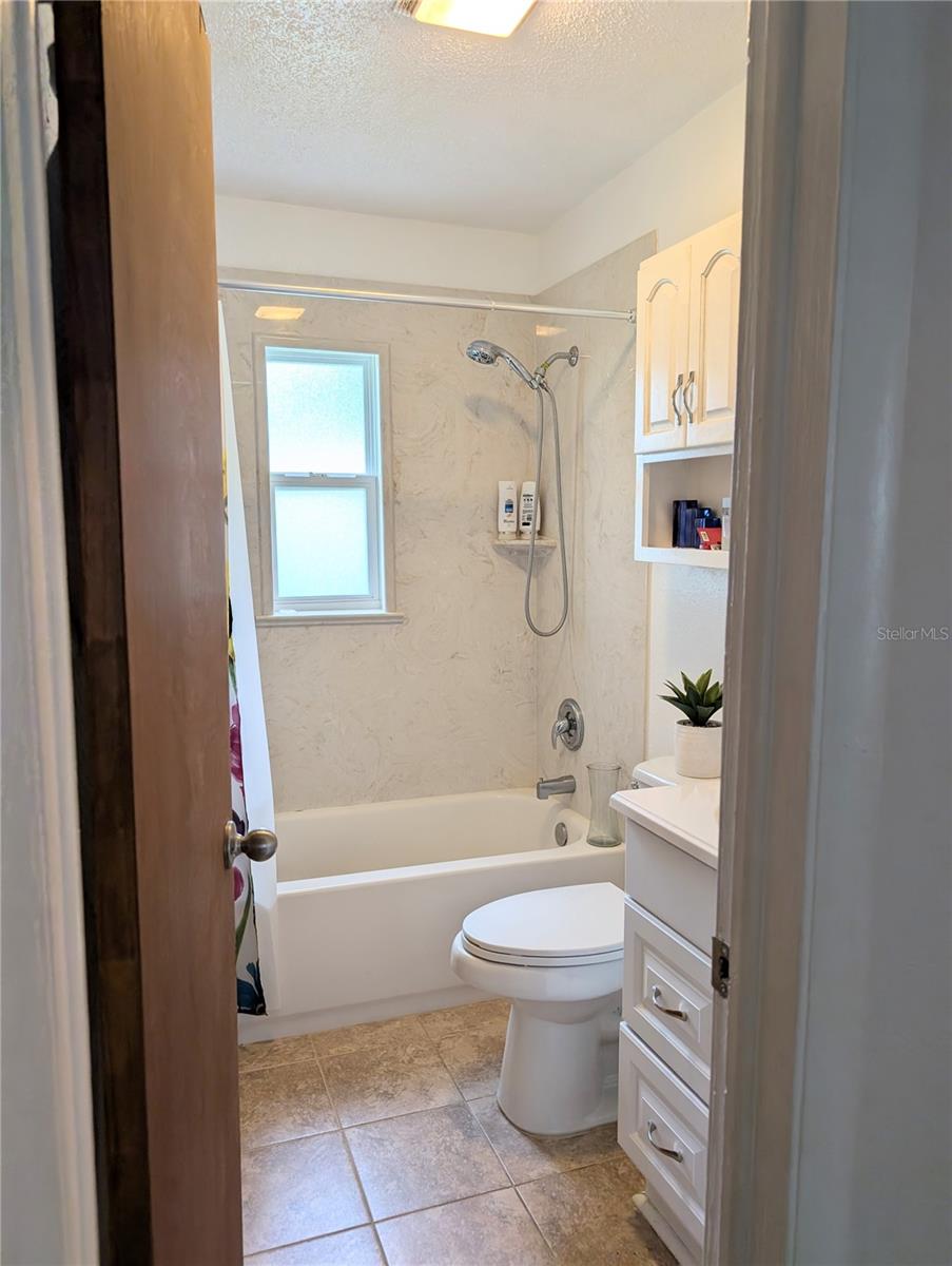 001404 - PARSON`S POINT ADDITION TO HER - Residential