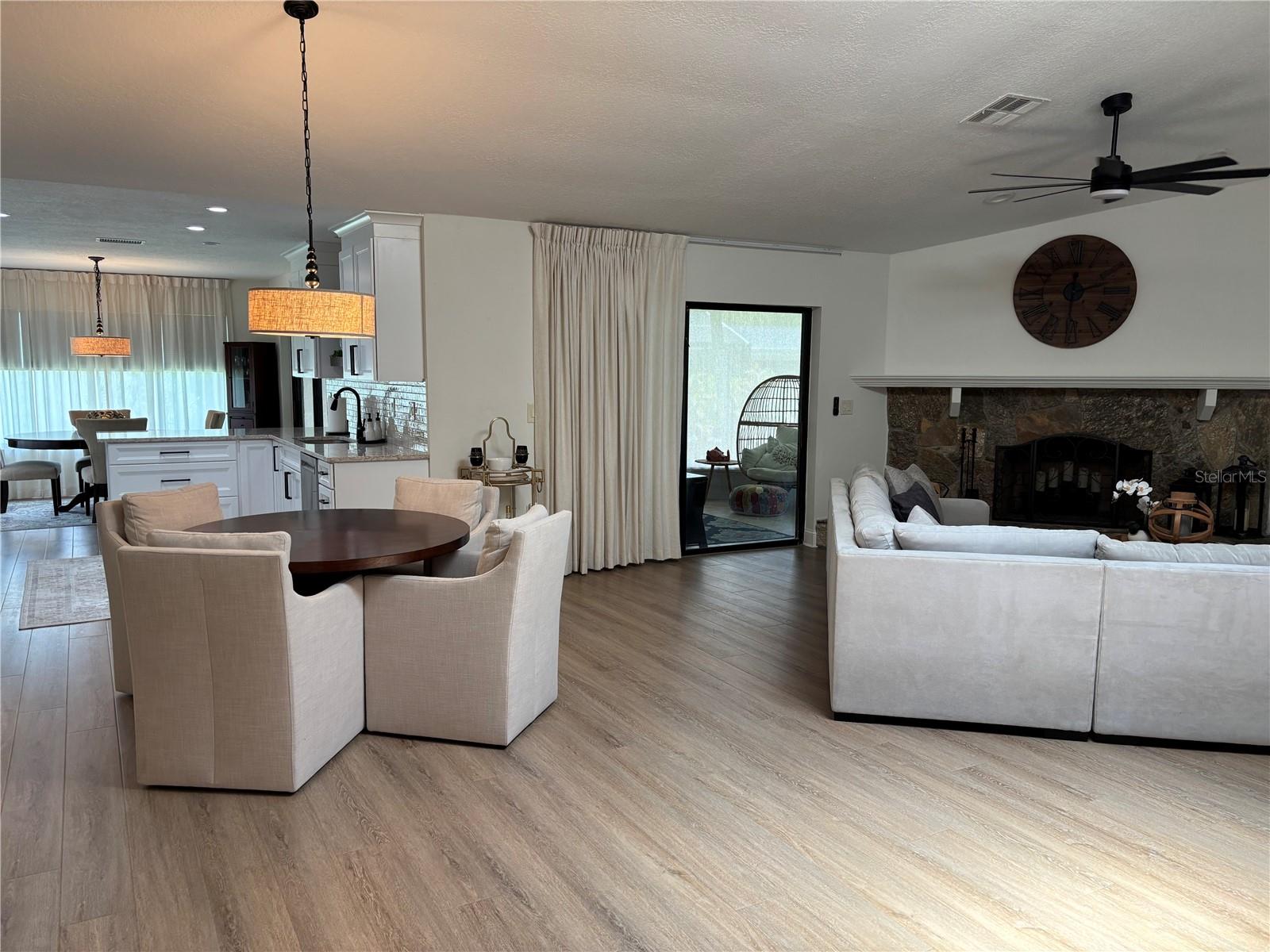 GULF HARBORS WOODLANDS - Residential