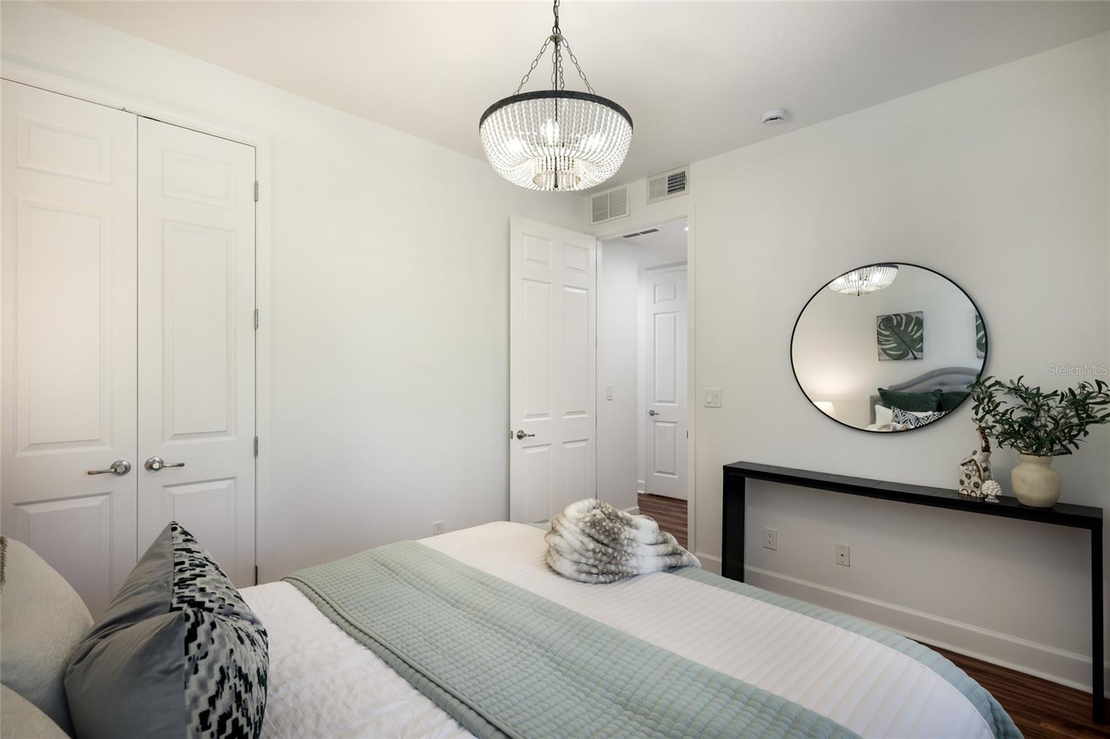 SAVANNAH PRESERVE AT UNIVERSITY PLACE - Residential