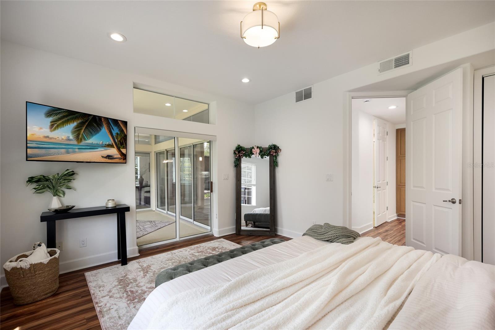 SAVANNAH PRESERVE AT UNIVERSITY PLACE - Residential