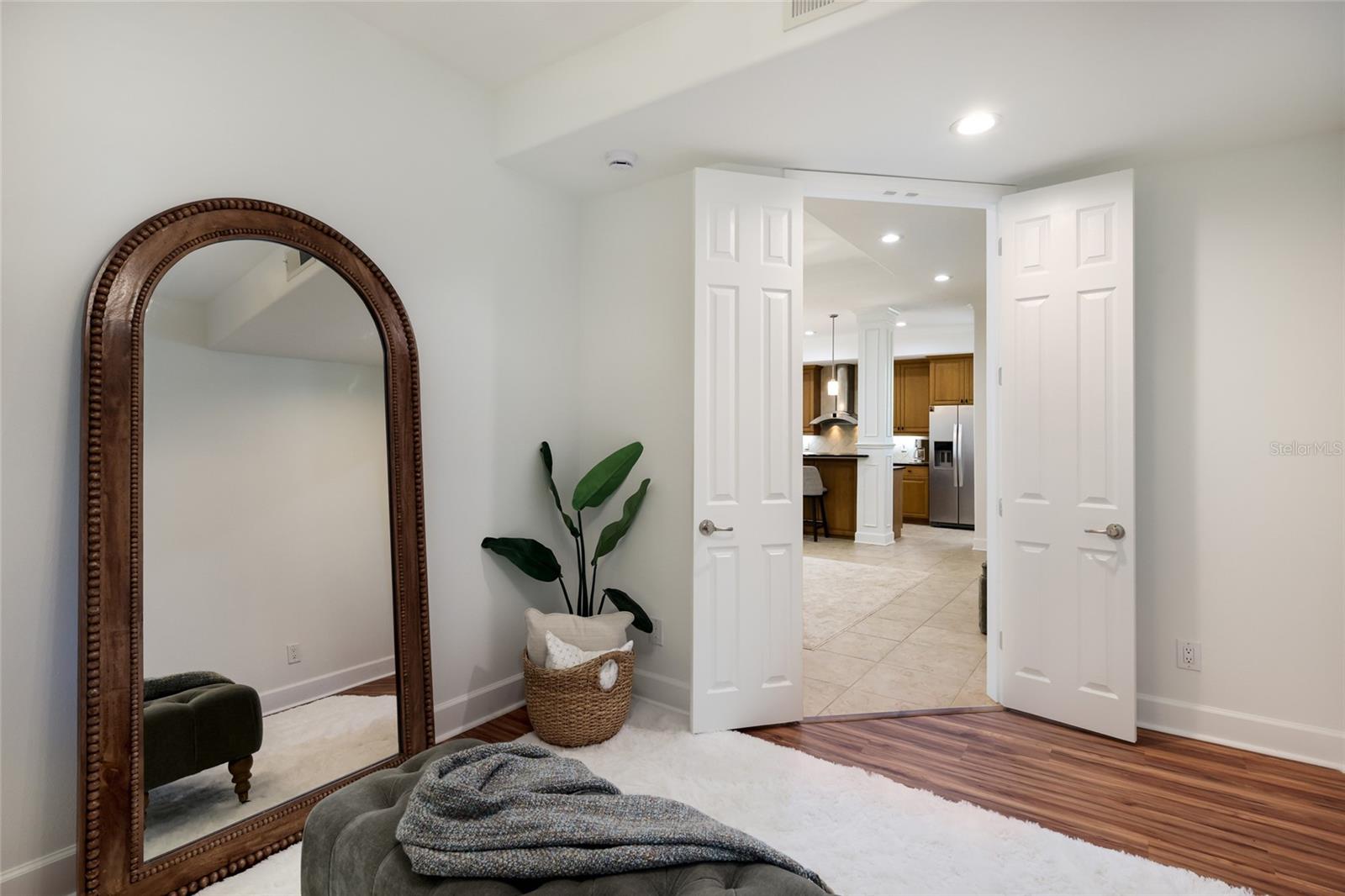 SAVANNAH PRESERVE AT UNIVERSITY PLACE - Residential