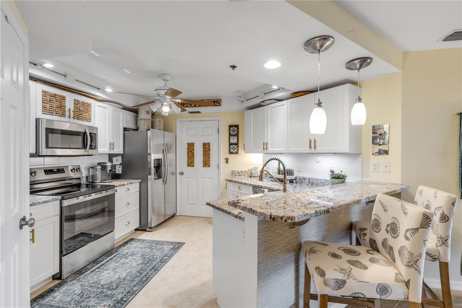 OCEAN WALK NSB BLDG 16 - Residential