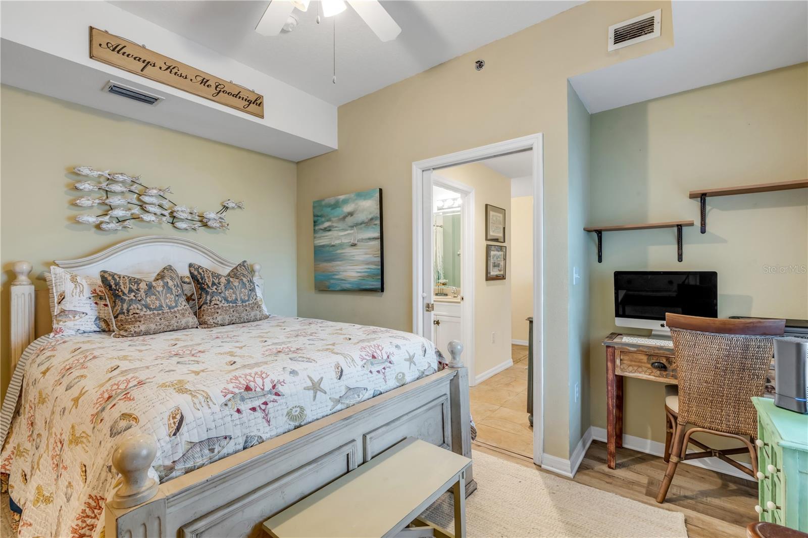 OCEAN WALK NSB BLDG 16 - Residential